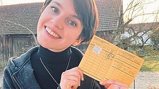 Die Corona-Impfung wurde bei Jana im Impfpass in der Spalte für die Grippe-Impfung vermerkt. Die Corona-Impfung wurde bei Jana im Impfpass in der Spalte für die Grippe-Impfung vermerkt.