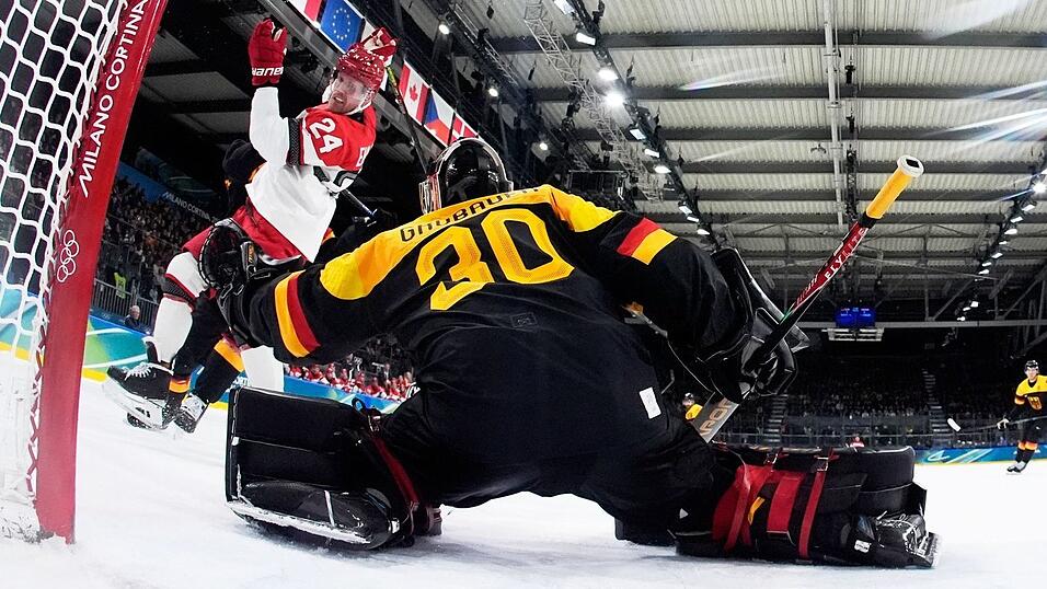 Auch Torh&uuml;ter Philipp Grubauer zeigte eine &uuml;berragende Leistung.