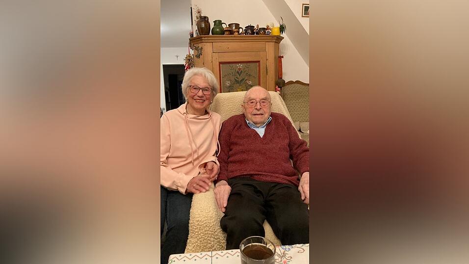 Heute leben beide in einer seniorengerechten Wohnung.