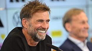 Jürgen Klopp und die Nationalmannschaft freuen sich auf zahlreiche Fans (Archivbild). Jürgen Klopp und die Nationalmannschaft freuen sich auf zahlreiche Fans (Archivbild).
