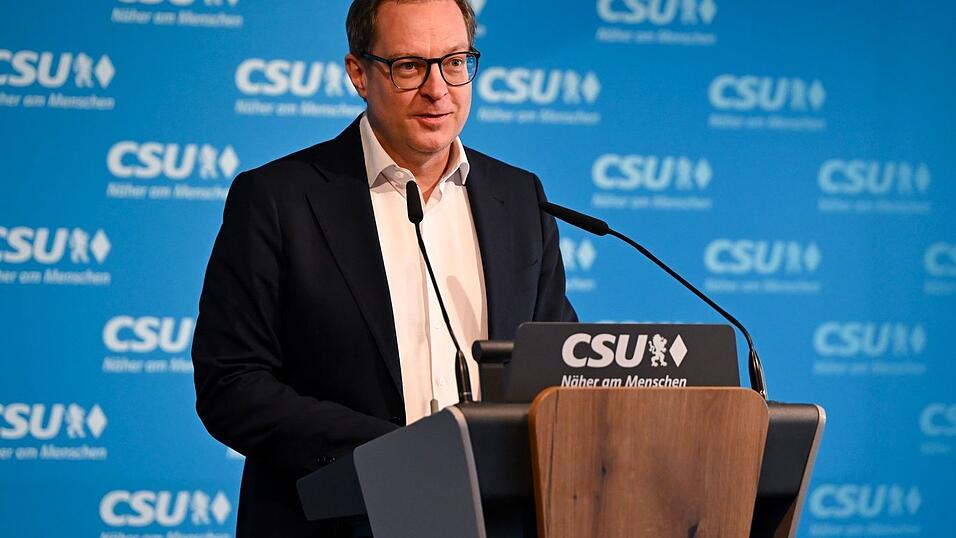 CSU-Generalsekret&auml;r Martin Huber h&auml;lt eine Renaissance der Kernenergie in Form kleiner Reaktoren f&uuml;r m&ouml;glich (Archivbild).