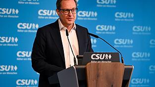 CSU-Generalsekret&auml;r Martin Huber h&auml;lt eine Renaissance der Kernenergie in Form kleiner Reaktoren f&uuml;r m&ouml;glich (Archivbild).