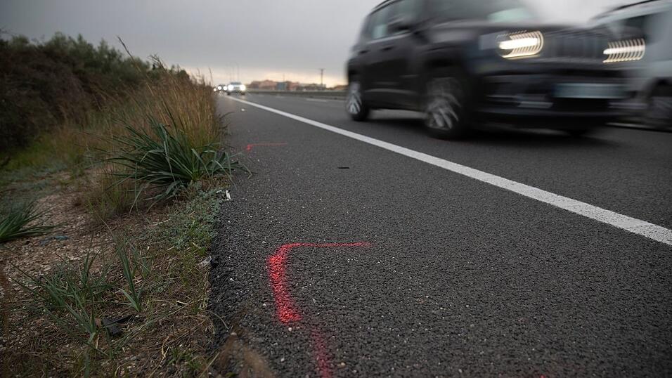 Bei einem Unfall auf Mallorca sind sechs Bahnradfahrer verletzt worden.