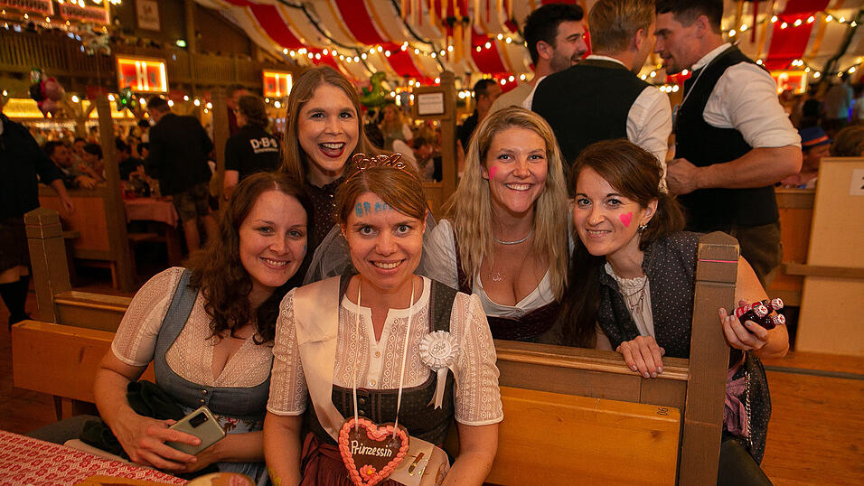 Die Partybilder von Samstag, 20. August 2022, aus dem Festzelt Krönner.