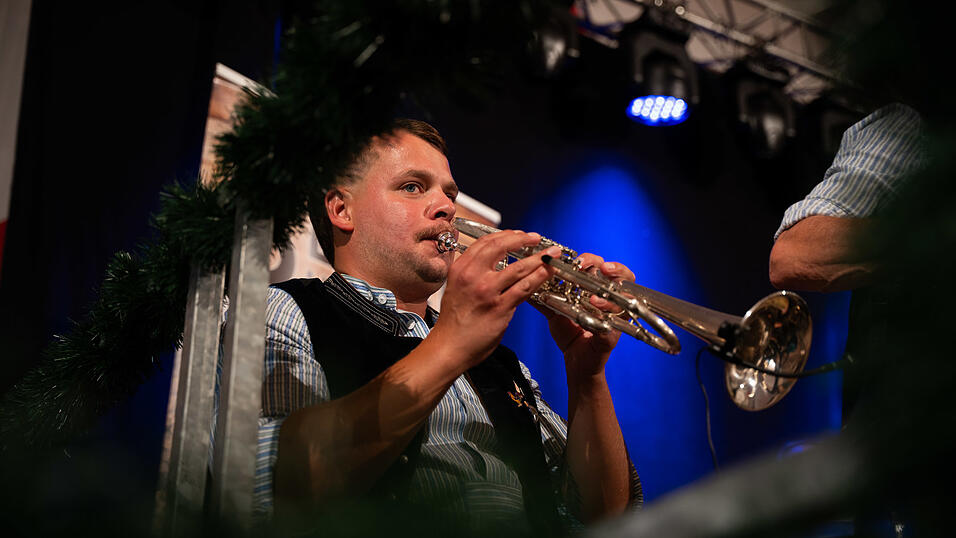 Die Partybilder vom Mittwoch, 12. August, aus dem Festzelt Greindl. Die Partybilder vom Mittwoch, 12. August, aus dem Festzelt Greindl.