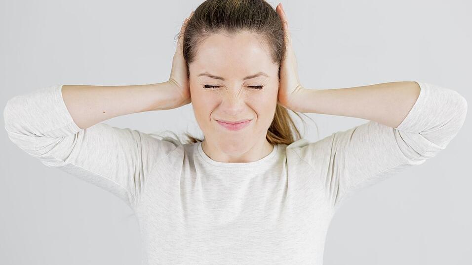 Stress ist eine Reaktion des Körpers. Stress ist eine Reaktion des Körpers.