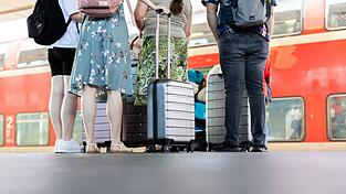 Die Familienreservierungen abzuschaffen, lohnt sich für die Bahn finanziell kaum, aber verärgert ihre Kunden umso mehr.