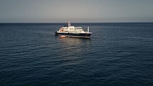 Das Kreuzfahrtschiff &laquo;Hondius&raquo; fuhr am Mittwochabend von Kap Verde los in Richtung Kanarische Inseln. (Archivbild)