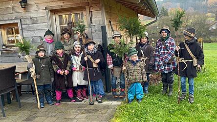 Die kleinen Wolfausläuter vor ihrer Wanderung nach Kollnburg