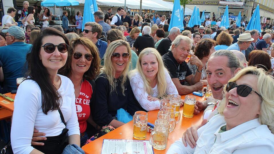 Das Bismarckplatzfest in Landshut war auch am Samstag gut besucht.