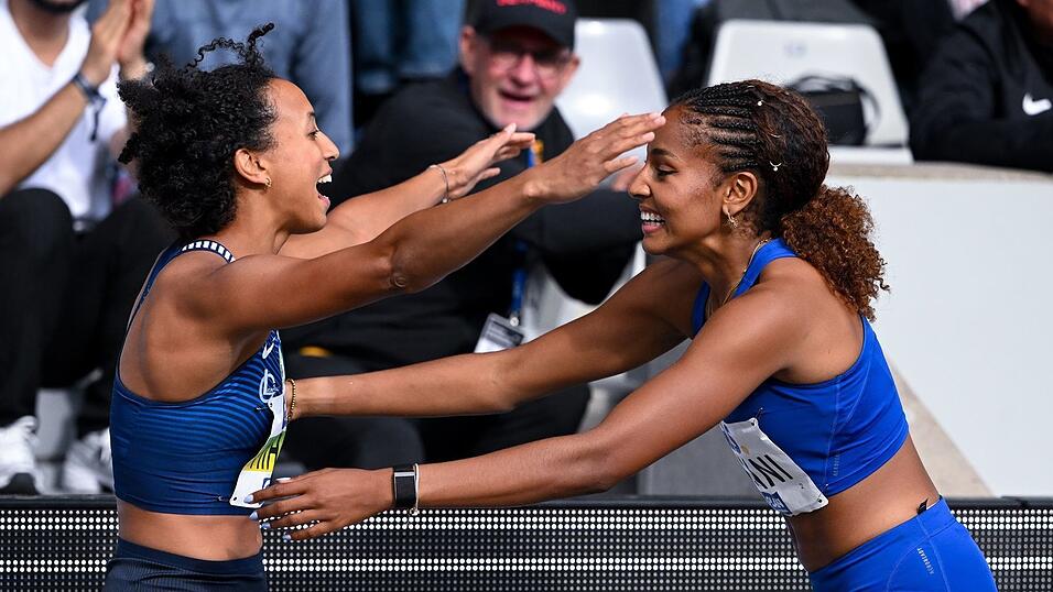 Mikaelle Assani (r) schnappte Malaika Mihambo den deutschen Meistertitel weg. (Archivbild) Mikaelle Assani (r) schnappte Malaika Mihambo den deutschen Meistertitel weg. (Archivbild)
