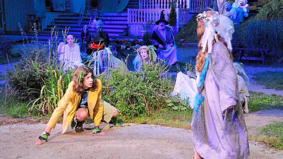 Zusammen mit Regisseur Sascha Edenhofer hat Dramaturgin Barbara Schöneberger den 'Asch'nmo' auf dem Ludwigsberg zur Erfolgsgeschichte für die Festspieler werden lassen. Zusammen mit Regisseur Sascha Edenhofer hat Dramaturgin Barbara Schöneberger den 'Asch'nmo' auf dem Ludwigsberg zur Erfolgsgeschichte für die Festspieler werden lassen.