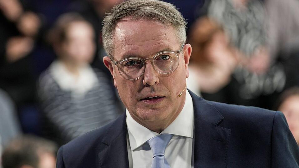 &laquo;Ich erwarte eine ganz klare Positionierung von CDU und CSU&raquo;, sagt SPD-Ministerpr&auml;sident Alexander Schweitzer. (Archivbild)