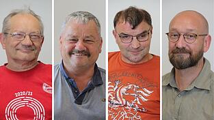 Rolf Martinkus (v.l.), Hans Weichselgartner, Arnold Kaiser und Michael Schranz berichten von ihren Erfahrungen in den Landshuter Werkstätten in Landau. Rolf Martinkus (v.l.), Hans Weichselgartner, Arnold Kaiser und Michael Schranz berichten von ihren Erfahrungen in den Landshuter Werkstätten in Landau.
