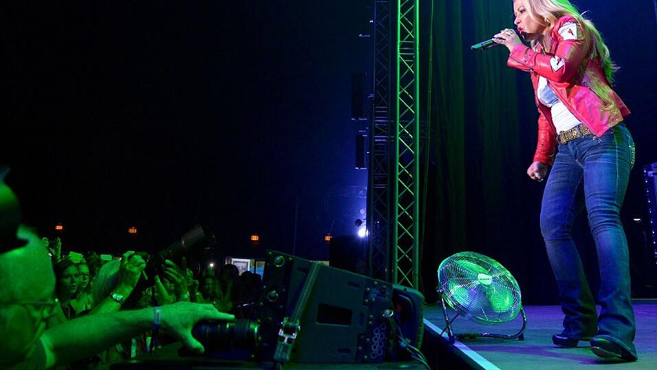 Anastacia rockte das Bluetone-Zelt. Anastacia rockte das Bluetone-Zelt.