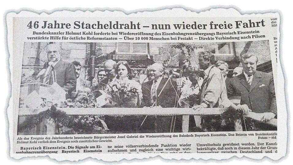 Auch das Straubinger Tagblatt berichtete über das historische Ereignis. Auch das Straubinger Tagblatt berichtete über das historische Ereignis.