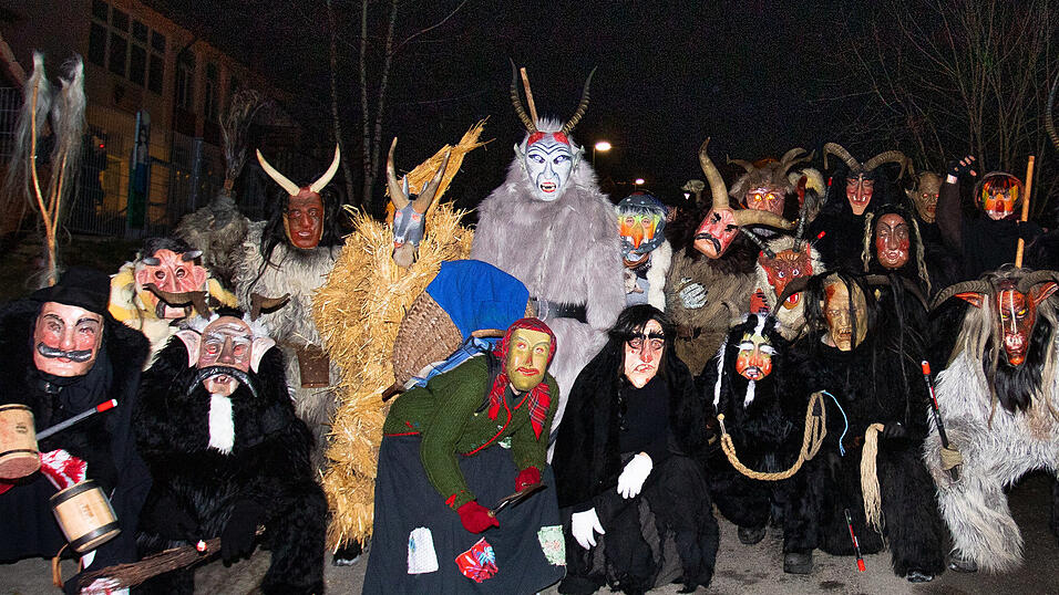 Sankt Englmar feierte seine 27. Rauchnacht.