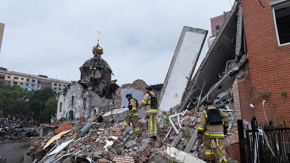 Die ostukrainische Frontstadt Kramatorsk erlebt immer wieder schwere russische Angriffe. (Archivbild) Die ostukrainische Frontstadt Kramatorsk erlebt immer wieder schwere russische Angriffe. (Archivbild)
