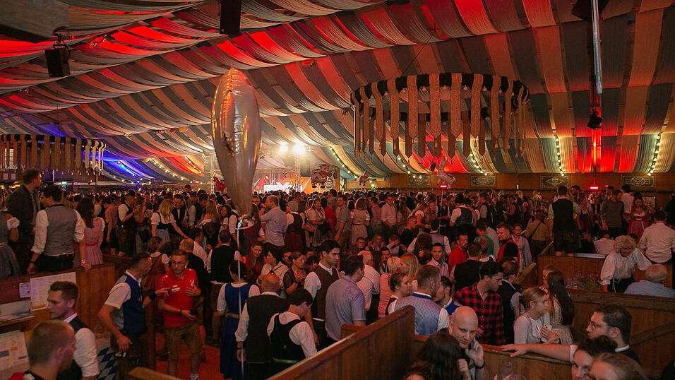 Die Partybilder von Samstag, 20. August 2022, aus dem Festzelt Wenisch.