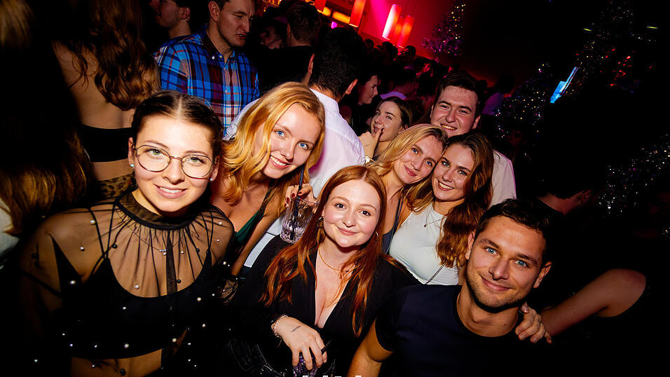 Im Mia Nightclub wurde unter dem Motto &bdquo;X-Mas Clubbing&ldquo; bis sp&auml;t in die Nacht gefeiert.