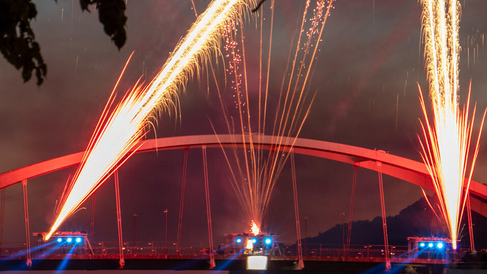 'Donau in Flammen' fand heuer zum 20. Mal in Vilshofen statt.