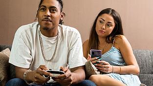 Sind die Interessen, Ziele oder Lebensphasen zu unterschiedlich, leben sich Paare oft auseinander.