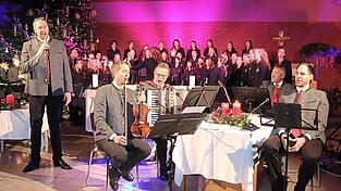 Seit 2014 sind die ehemaligen Regensburger Domspatzen und T&ouml;lzer S&auml;ngerknaben Benjamin Grund, Thomas A. Gruber, Daniel Hinterberger und Stephan Schl&ouml;gl als &bdquo;Stimmen der Berge&ldquo; unterwegs.