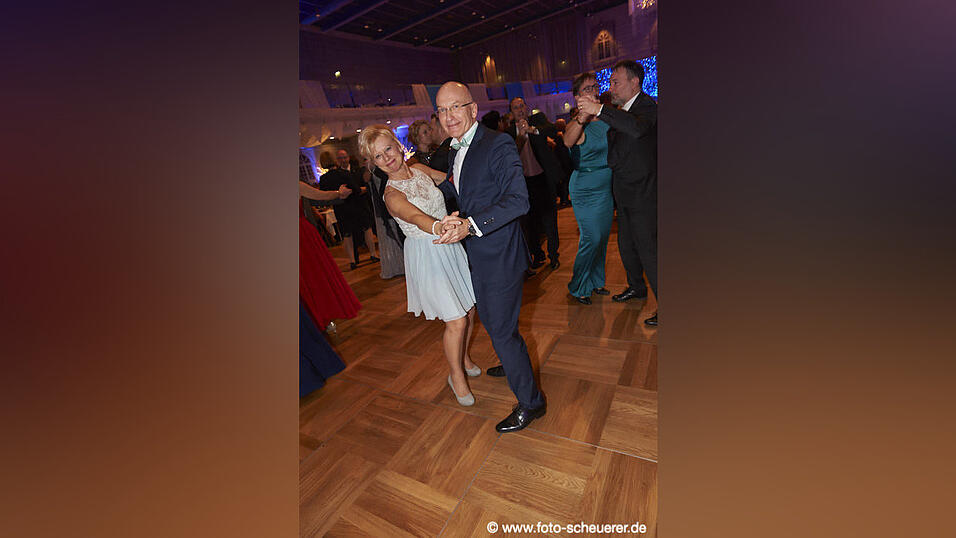 Feiern k&ouml;nnen sie, die Wirtschaftsjunioren - hier ist der Beweis!