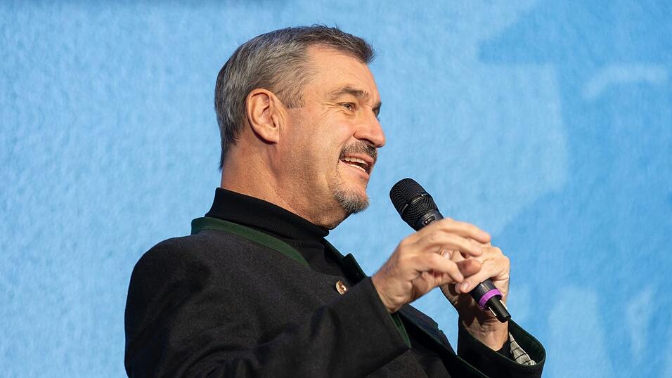 Im Gespräch hat Söder über seine erste Liebe geplaudert. Im Gespräch hat Söder über seine erste Liebe geplaudert.