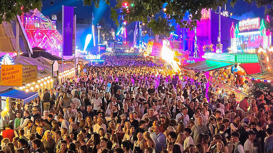 Startschuss am Freitagabend: Tausende Besucher genossen friedlich die Volksfestgaudi. Ein paar aber nicht. Startschuss am Freitagabend: Tausende Besucher genossen friedlich die Volksfestgaudi. Ein paar aber nicht.