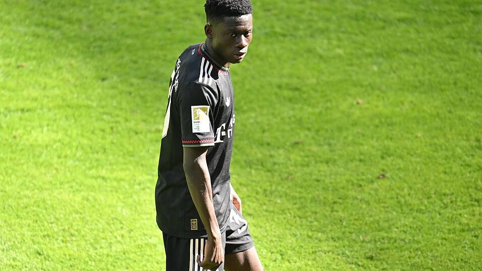 Youngster Bara Sapoko Ndiaye hat Goretzkas Planstelle bekommen. (Archivbild) Youngster Bara Sapoko Ndiaye hat Goretzkas Planstelle bekommen. (Archivbild)