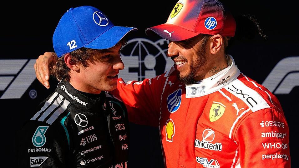 Antonelli (l) &uuml;bernahm bei Mercedes das Cockpit von Hamilton. (Archivbild)