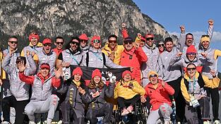 Das deutsche Team feiert in Tesero mehrere Medaillen. (Archivbild) Das deutsche Team feiert in Tesero mehrere Medaillen. (Archivbild)