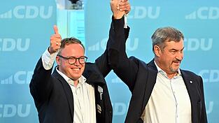 Mario Voigt und Markus Söder frotzeln über ein Bratwurst-Wettessen. (Archiv)