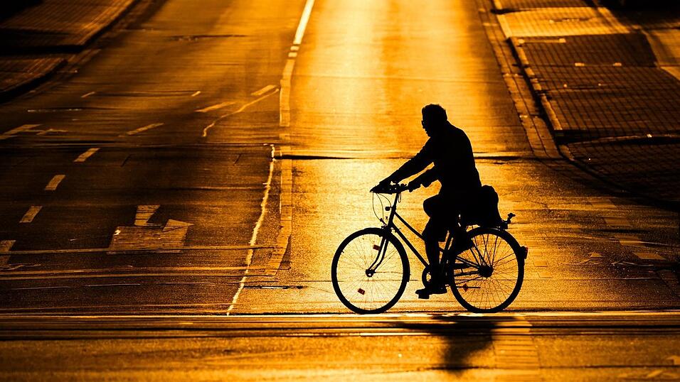 Radfahrer verunfallen oft auch ganz alleine. (Symbolbild)