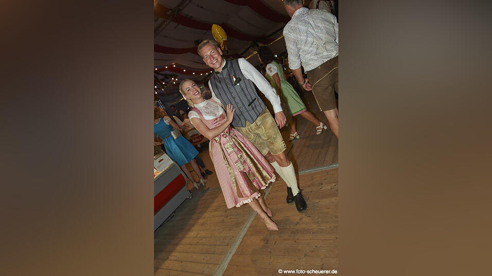 Die Partybilder vom Samstag, 13. August 2022, aus dem Festzelt Lechner.