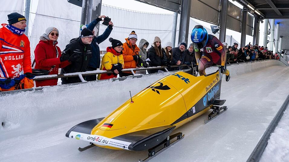 Geht für ihren Sport ungewöhnliche Wege: Bobfahrerin Lisa Buckwitz. (Archivbild) Geht für ihren Sport ungewöhnliche Wege: Bobfahrerin Lisa Buckwitz. (Archivbild)