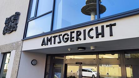 Vor dem Amtsgericht musste sich eine 49-J&auml;hrige wegen Verbreitung von Falschgeld verantworten.