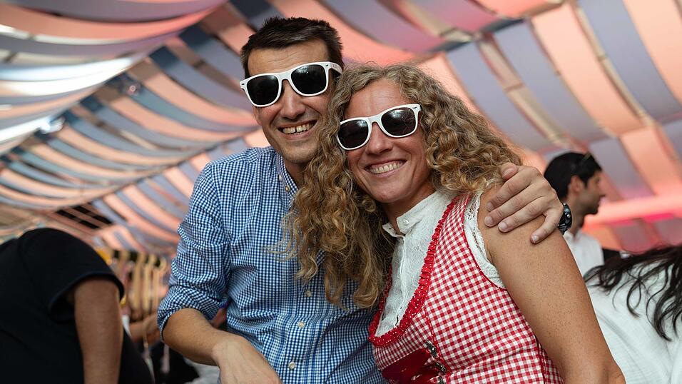 Die Partybilder vom Samstag, 8. August, aus dem Festzelt Wenisch. Die Partybilder vom Samstag, 8. August, aus dem Festzelt Wenisch.