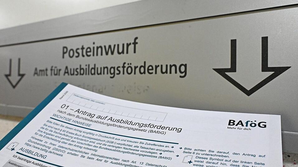 Eine Baf&ouml;g-Reform soll kommen - nur wann? (Illustration)