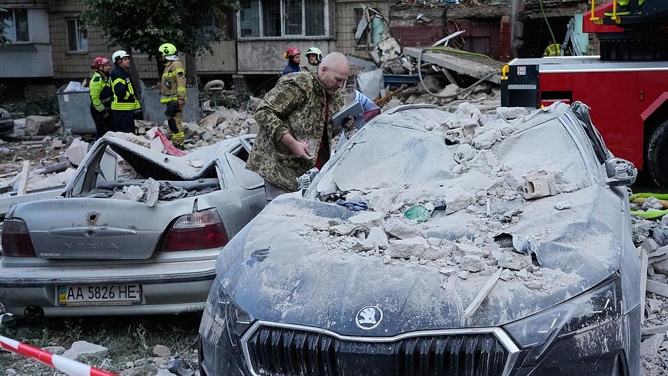 Schwere Sch&auml;den nach russischen Raketenangriffen.