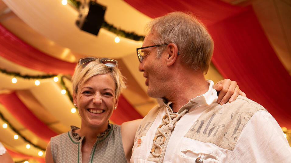 Die Partybilder vom Mittwoch, 13. August, aus dem Festzelt Greindl. Die Partybilder vom Mittwoch, 13. August, aus dem Festzelt Greindl.