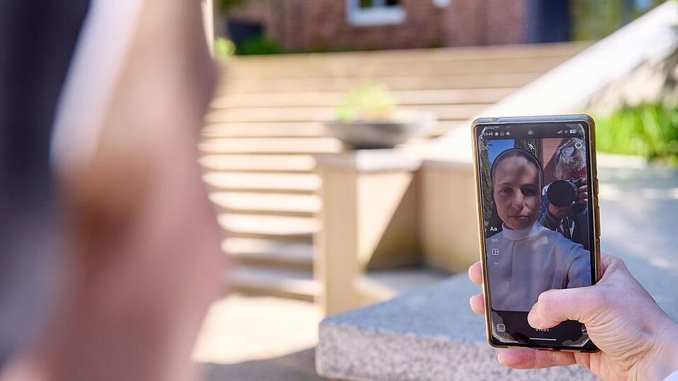 Schwester Clarita will mit Klischees aufr&auml;umen.