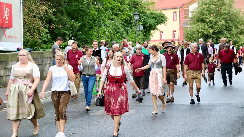 Die schönsten Augenblicke vom Auftakt des Drachenstichfestes am Samstagnachmittag in Furth im Wald. Die schönsten Augenblicke vom Auftakt des Drachenstichfestes am Samstagnachmittag in Furth im Wald.