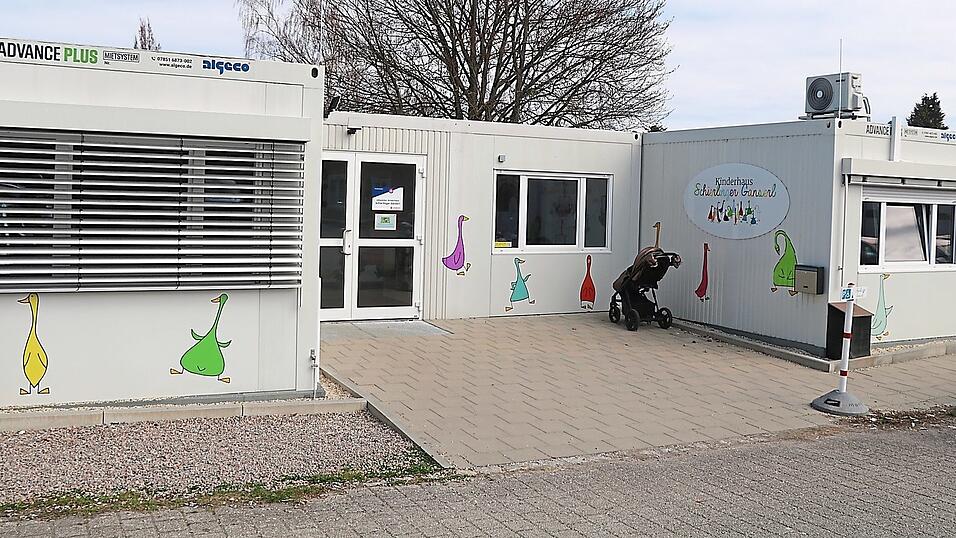 Das Interimskinderhaus „Schierlinger Ganserl“ ist 2022 errichtet worden. Bei der Prüfung der Jahresrechnung 2023 sind nun Unstimmigkeiten aufgetreten. Das Interimskinderhaus „Schierlinger Ganserl“ ist 2022 errichtet worden. Bei der Prüfung der Jahresrechnung 2023 sind nun Unstimmigkeiten aufgetreten.