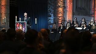 Bundeskanzler Friedrich Merz (CDU) spricht in der Johanniskirche bei der Gedenkveranstaltung f&uuml;r Betroffene und Hinterbliebene ein Jahr nach dem Anschlag auf dem Magdeburger Weihnachtsmarkt.