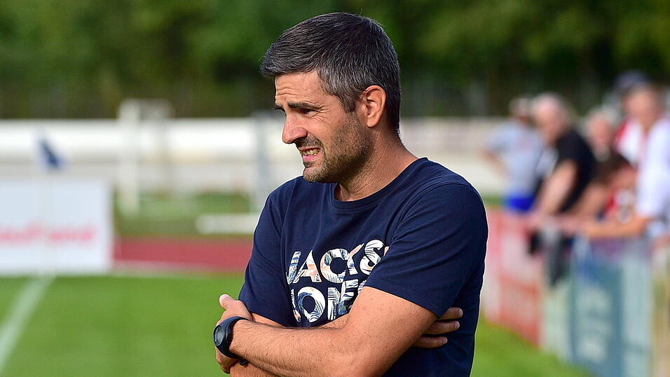 Seebach-Trainer Andreas Kölbl war nach der 1:4-Niederlage beim FC Tegernheim schwer enttäuscht. Seebach-Trainer Andreas Kölbl war nach der 1:4-Niederlage beim FC Tegernheim schwer enttäuscht.