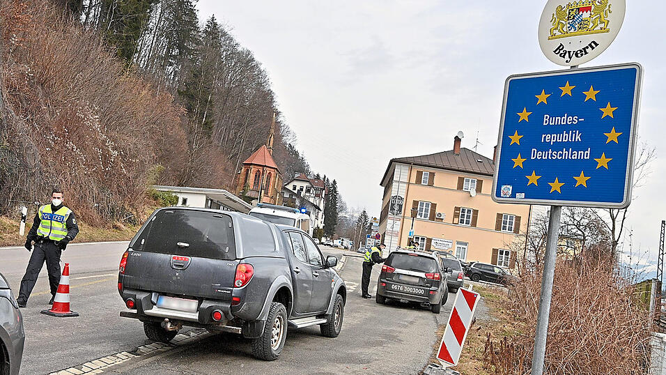 Ab Mitternacht ist der kleine Grenzverkehr zwischen &Ouml;sterreich und Bayern wieder m&ouml;glich.