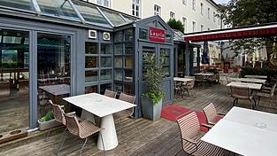 Der Wintergarten und der Eingangsbereich sollen renoviert werden, erz&auml;hlen die neuen Betreiberinnen.
