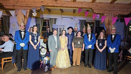 Orden erhielten Florian Schmied und Veronika Lengfelder.